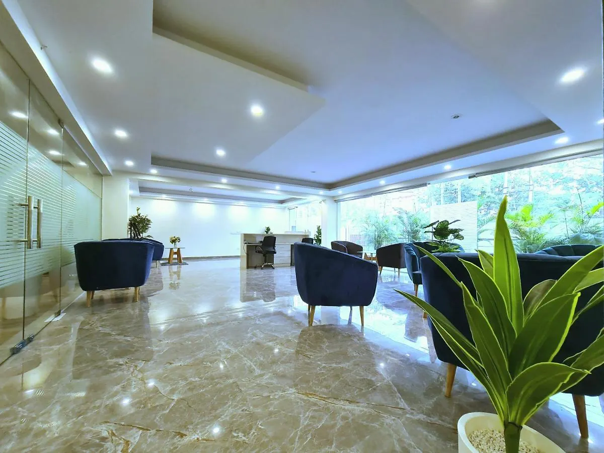 Hotel Golf View Sakura-Golf Course Road Gurgaon